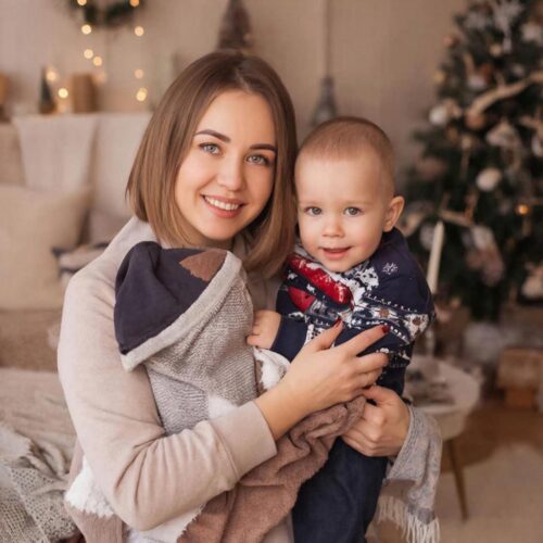 Вакансия няни к мальчику 2 года. Красногорск